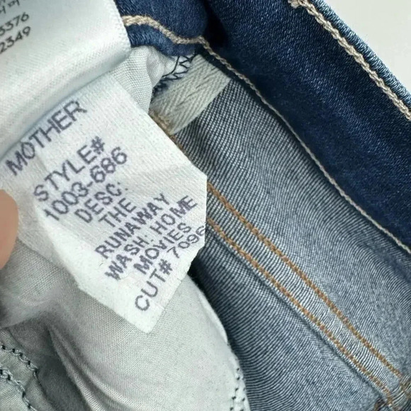 MOTHER The Runaway Mini Flare Jeans in Home Movies size 25 B2001 - Picture 7 of 7